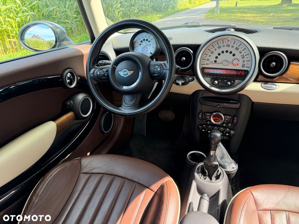 MINI Clubman One Soho - 25