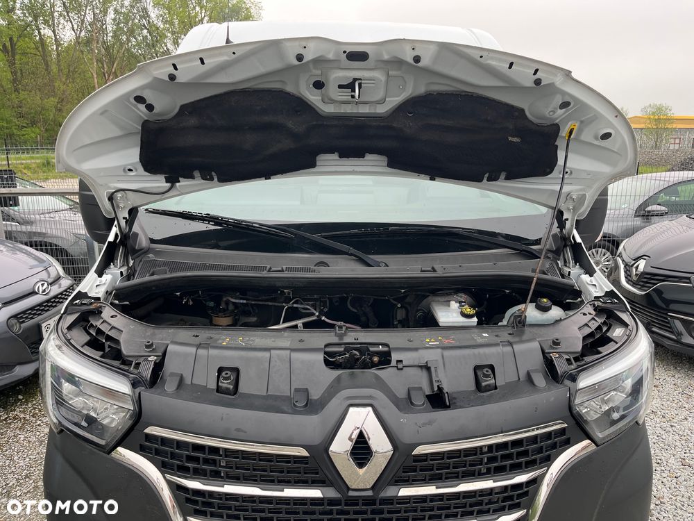 Renault Master - 15