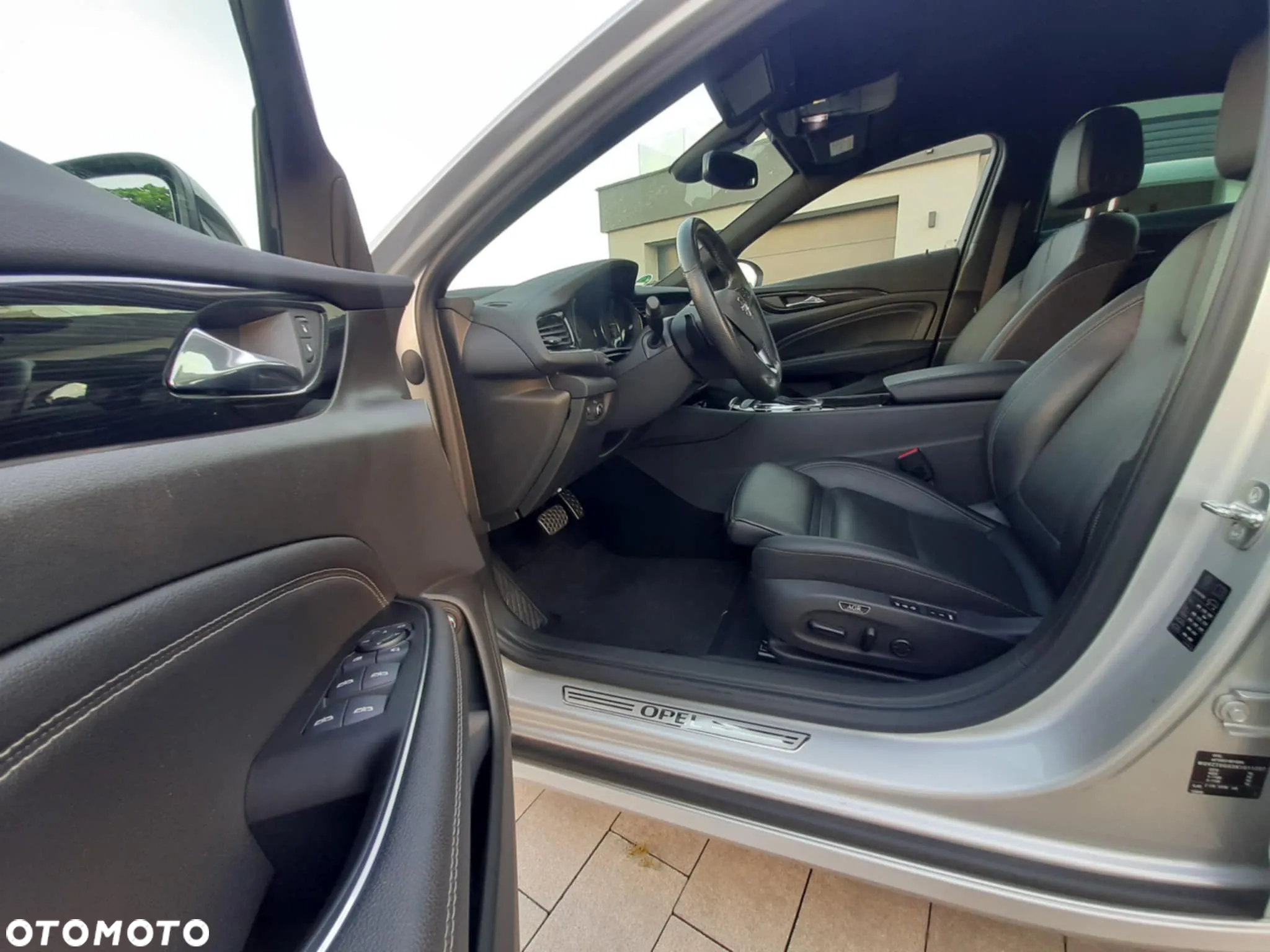 Opel Insignia Sports Tourer 2.0 Diesel Ultimate Exclusive - 18