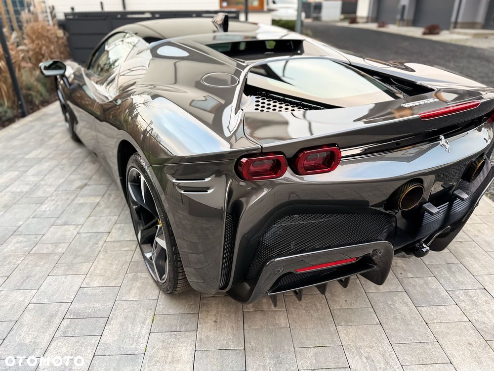 Ferrari SF90 Stradale - 22