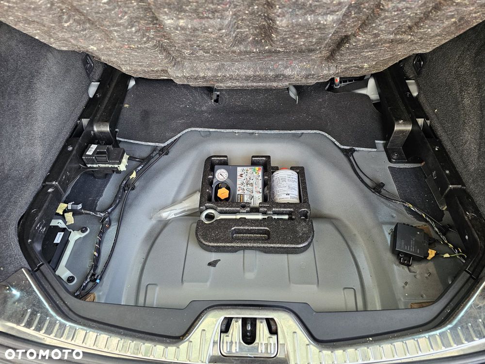 Volvo V60 D4 Drive-E Momentum - 17