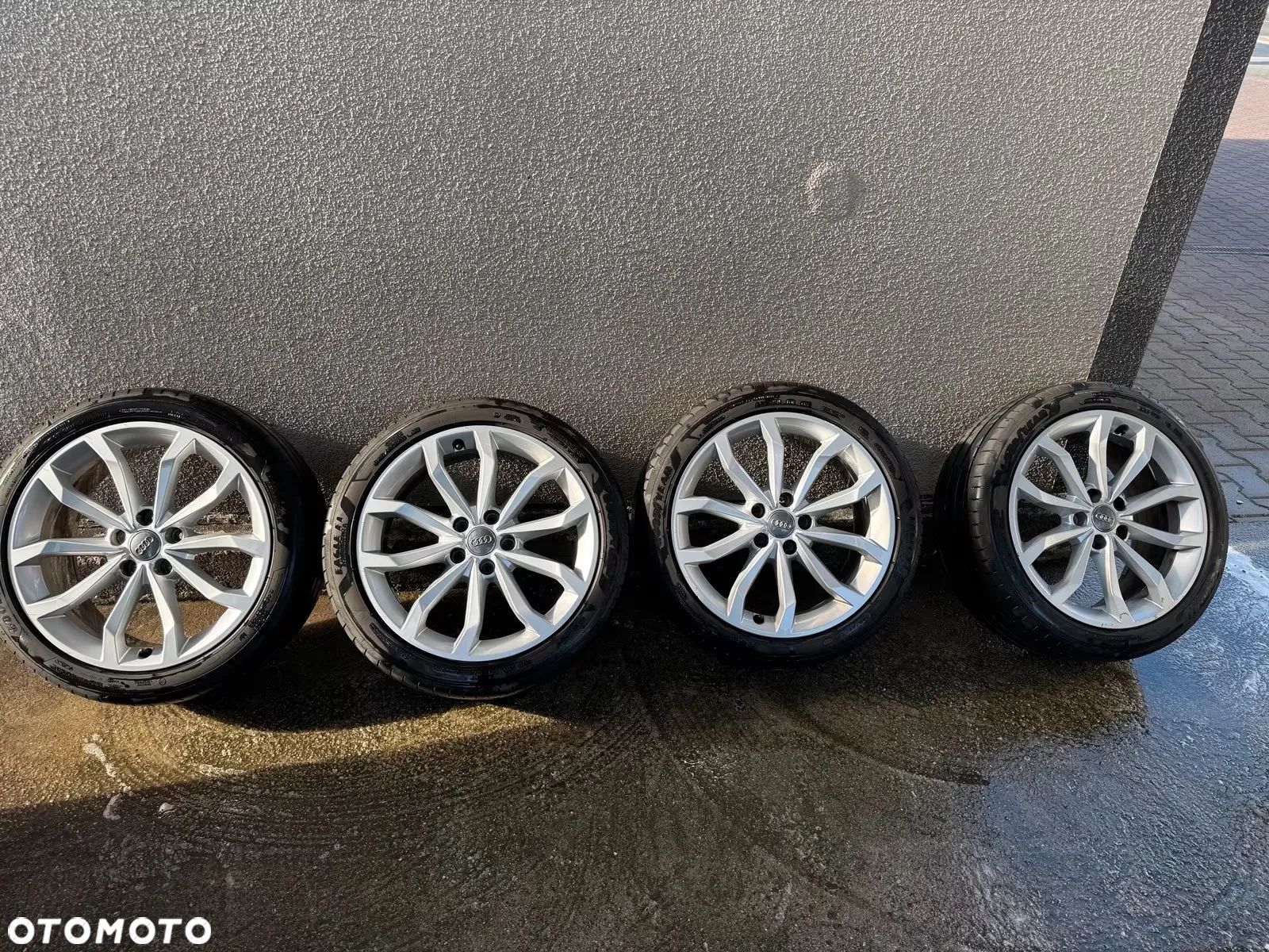Alufelgi Felgi Audi 18 cali S-line A4 A6 Q3 Q5 A8 Aluminiowe 18 cali S-line Opony - 1