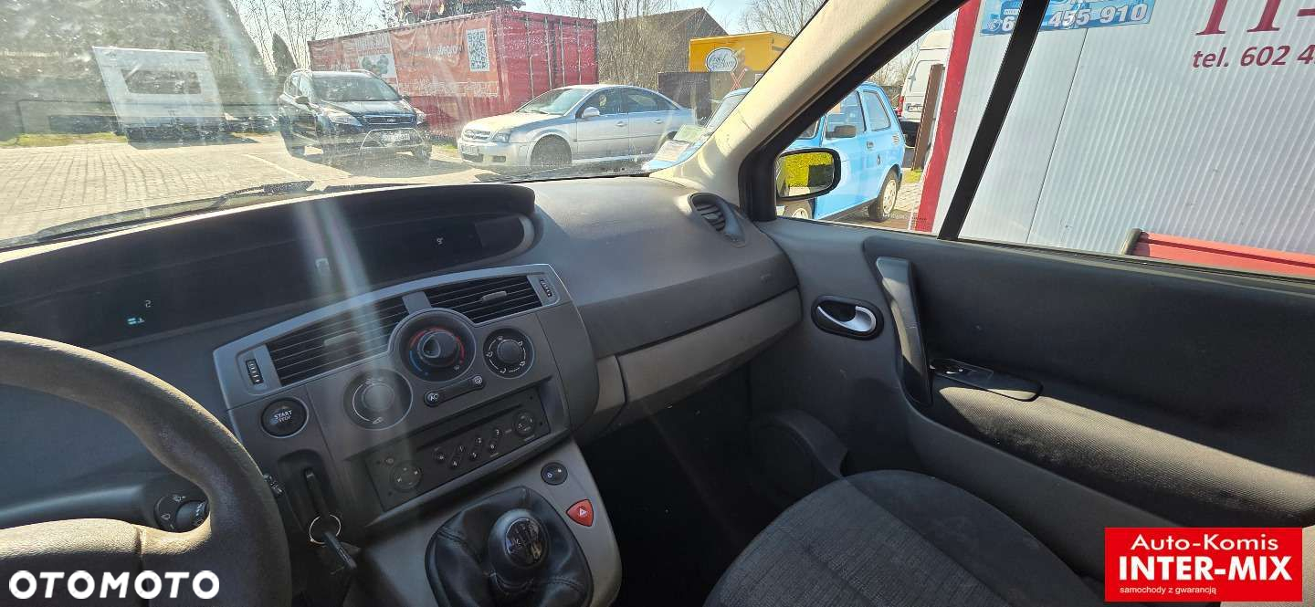 Renault Scenic - 8