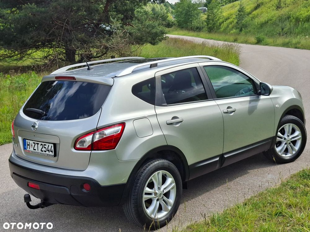Nissan Qashqai - 11