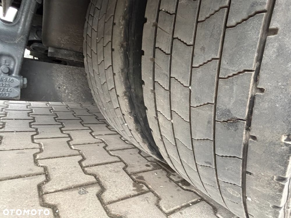 Mercedes-Benz Actros MP5 1830 (nie Antos , 1836, 1840, 1842, 1845) firanka , burta , - 14