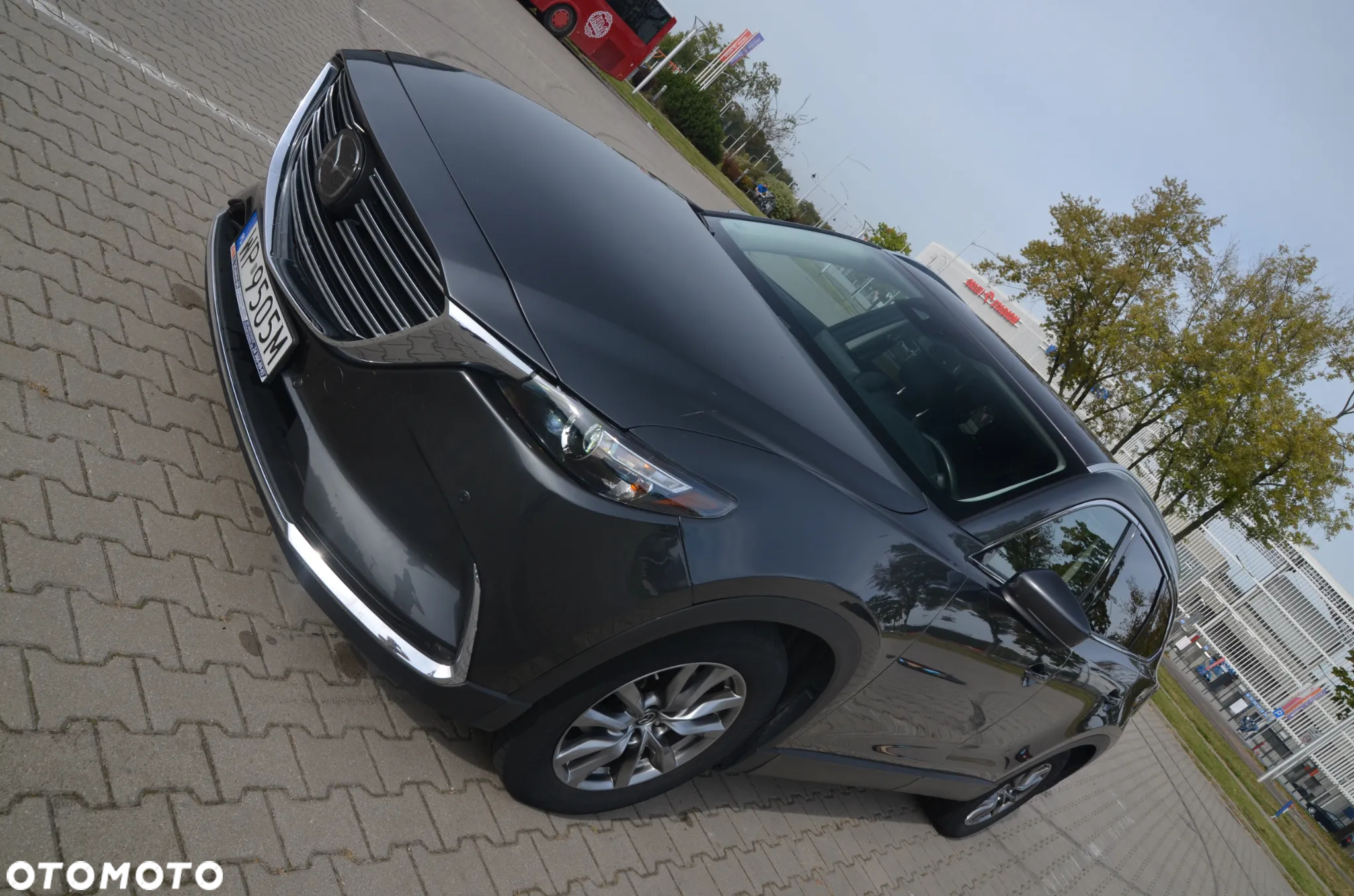 Mazda CX-9 - 2