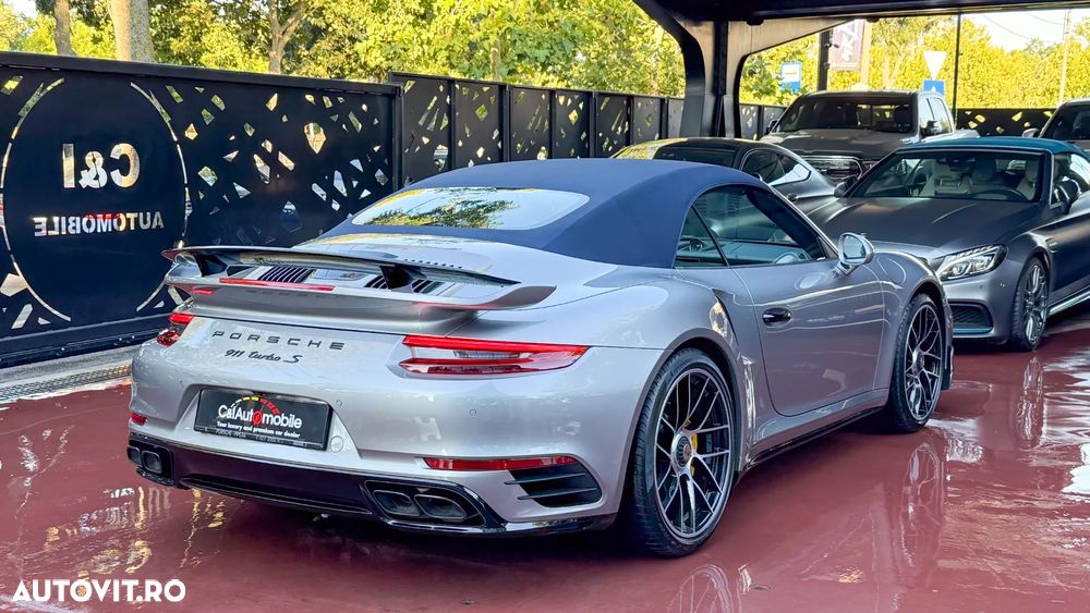 Porsche 911-TURBO-S Cabriolet - 33