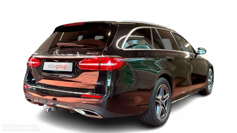 Mercedes-Benz E 300 de 4Matic 9G-TRONIC AMG Line - 2