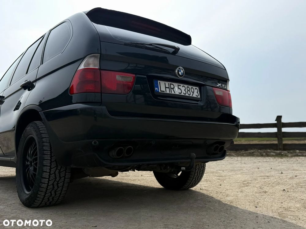 BMW X5 4.4i - 9