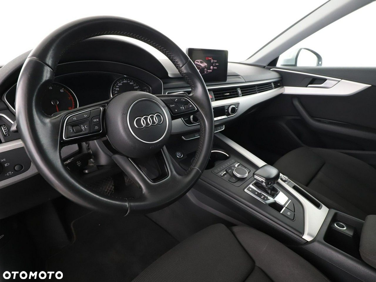Audi A4 - 14