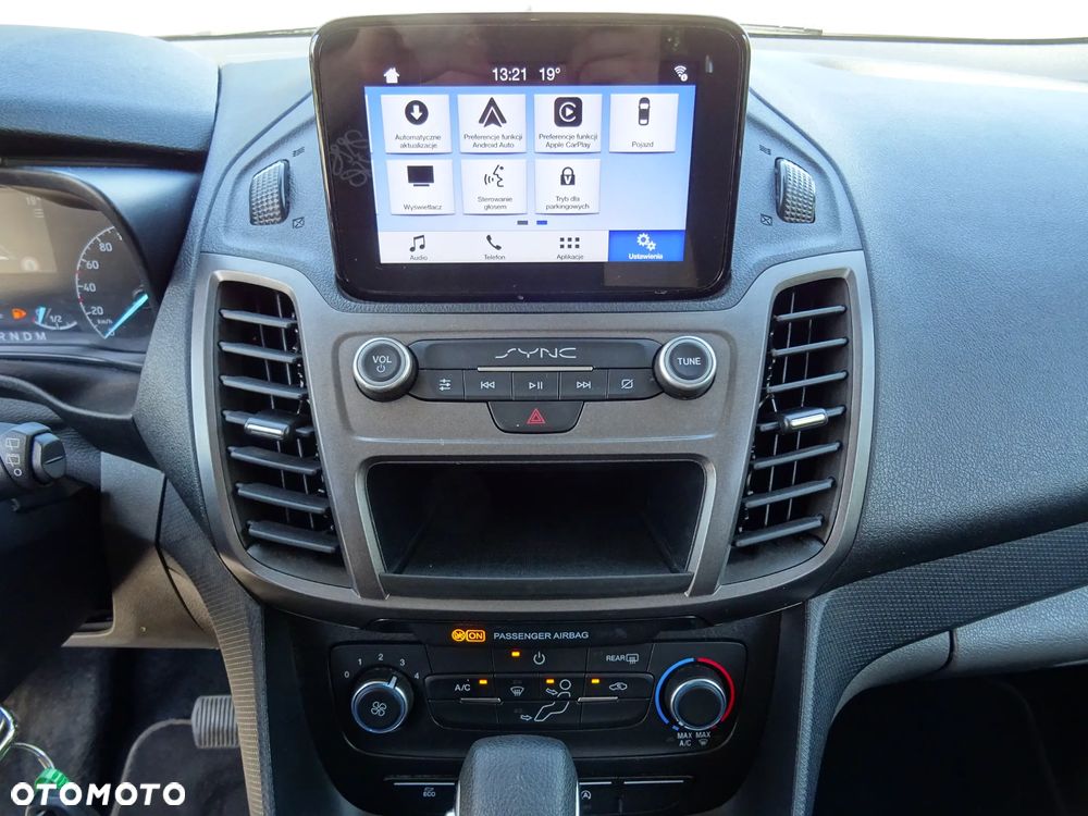 Ford Tourneo Connect 1.5TDCi Start-Stop Titanium - 20