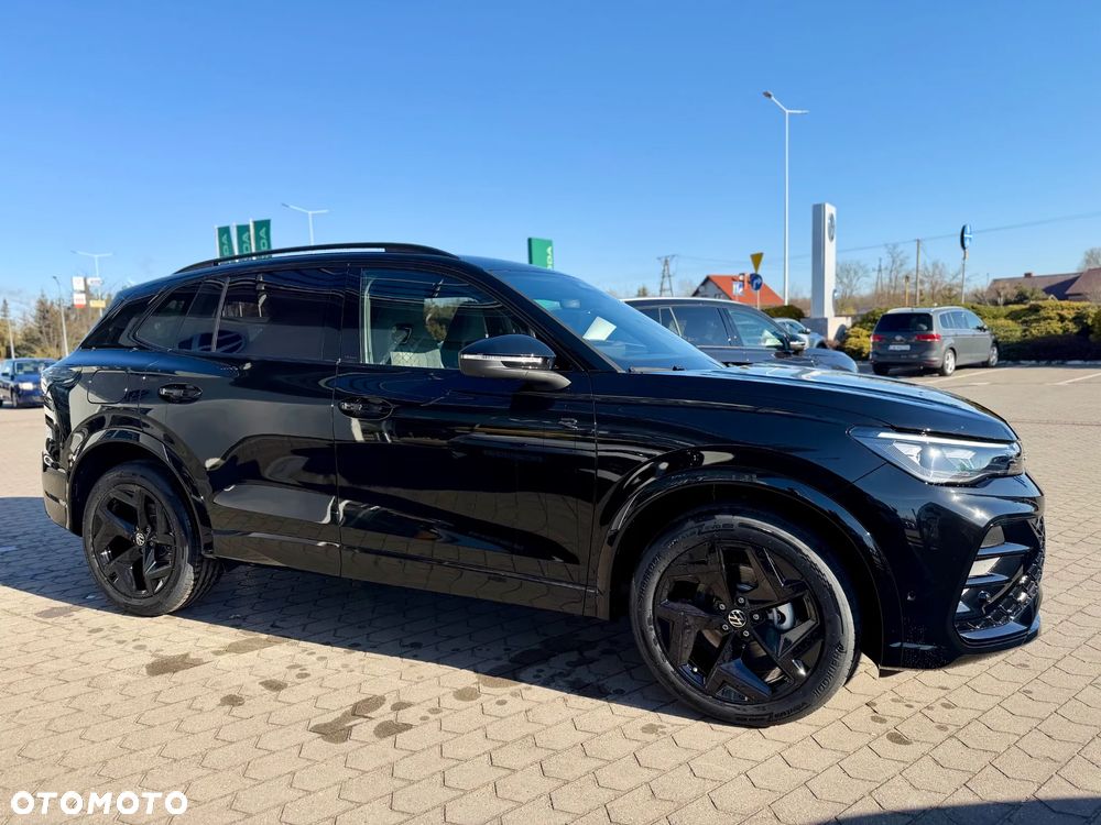 Volkswagen Tiguan - 5