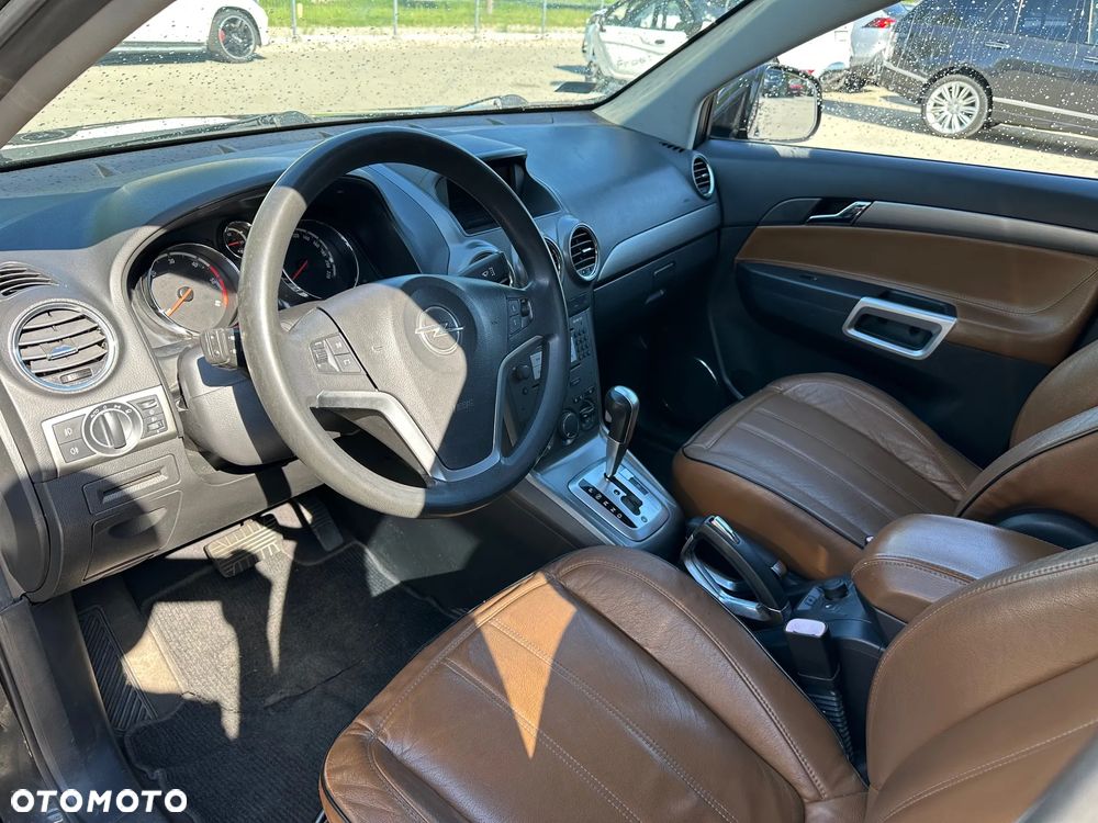 Opel Antara - 9