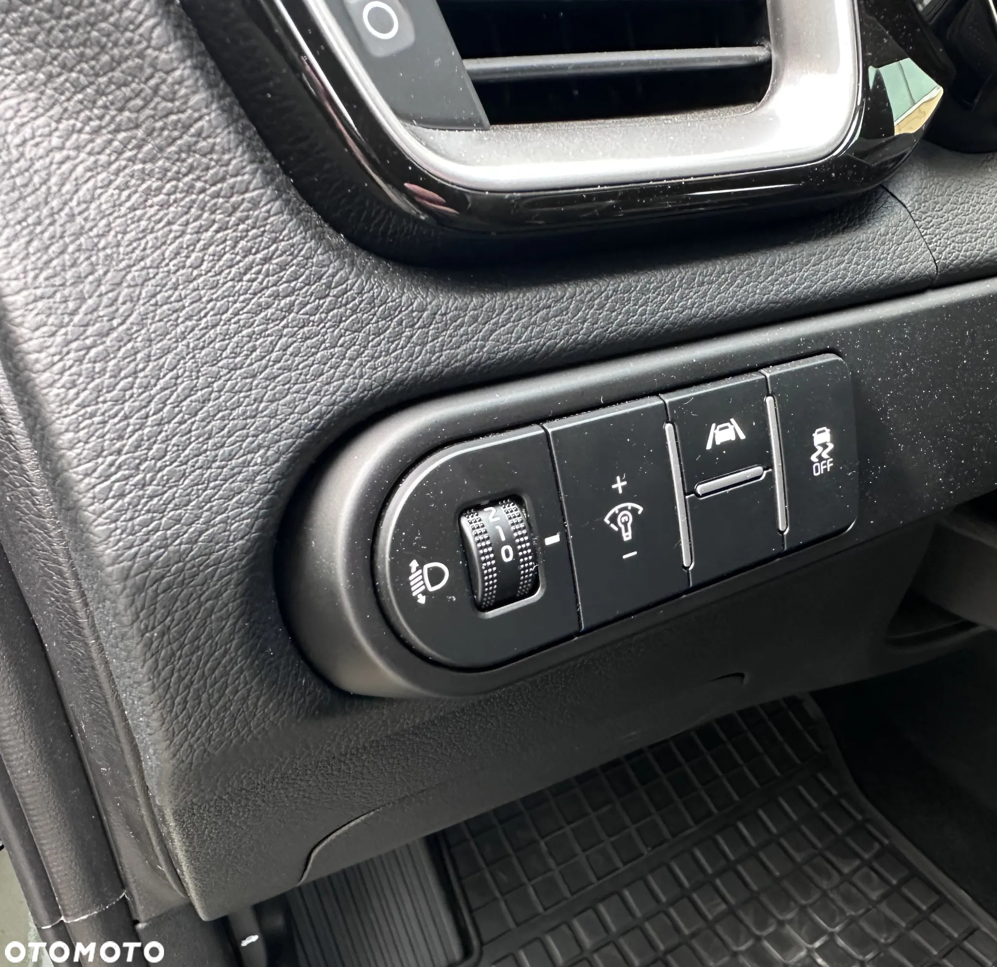 Kia Ceed 1.5 T-GDI Tribute DCT - 21