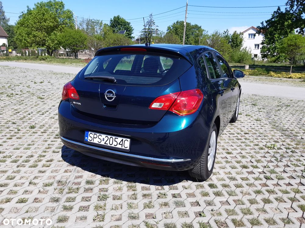 Opel Astra 1.6 Color Edition - 5