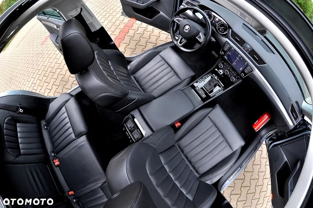 Skoda Superb 2.0 TDI Style DSG - 18