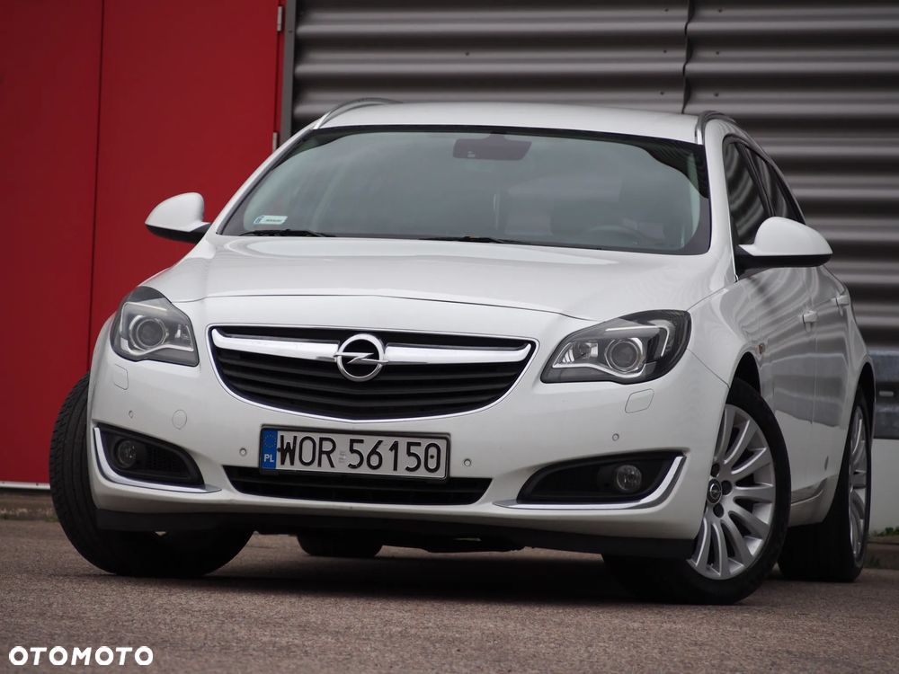 Opel Insignia 1.6 CDTI Sports Tourer - 1