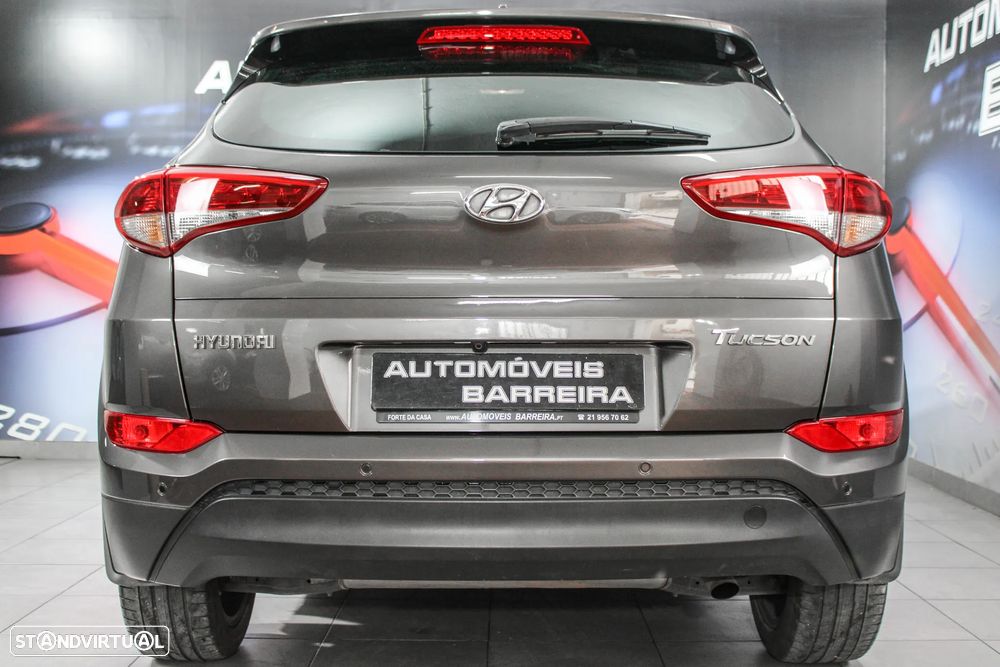 Hyundai Tucson 1.7 CRDi Premium DCT - 31