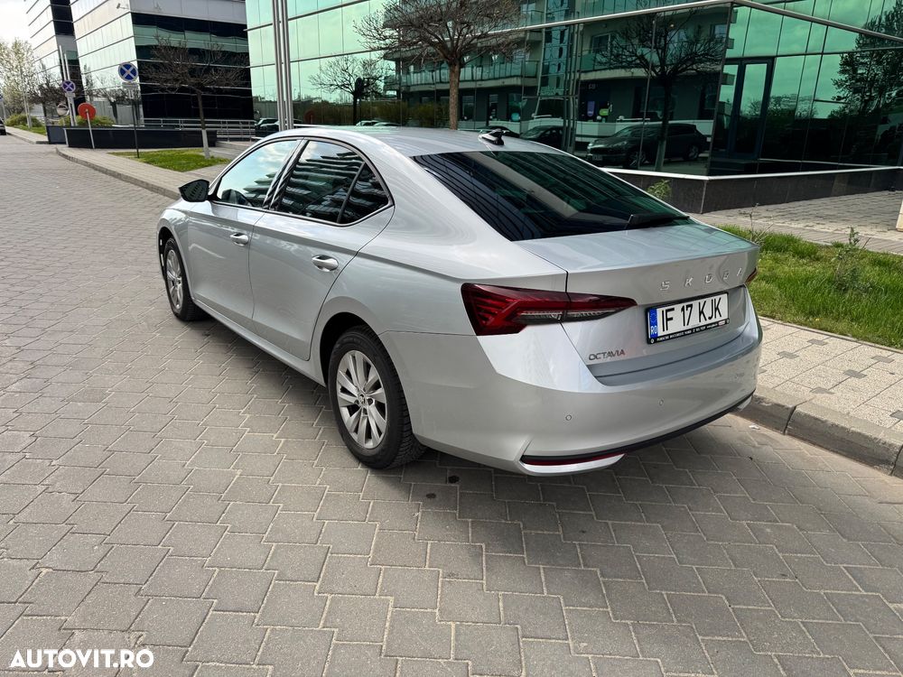 Skoda Octavia 2.0 TDI 150 CP DSG Selection - 6