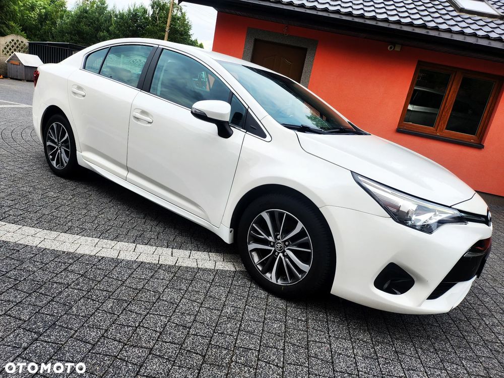 Toyota Avensis - 3