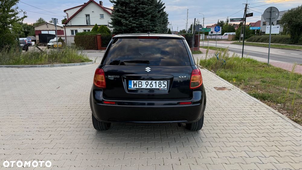 Suzuki SX4 1.6 GLX / Comfort - 4