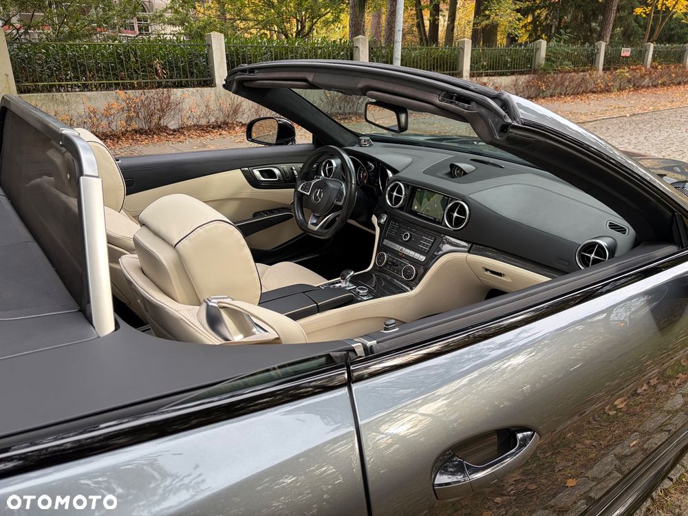 Mercedes-Benz SL 500 - 24