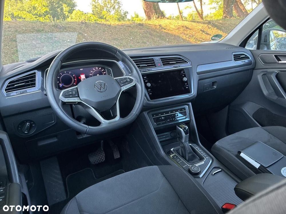 Volkswagen Tiguan - 6