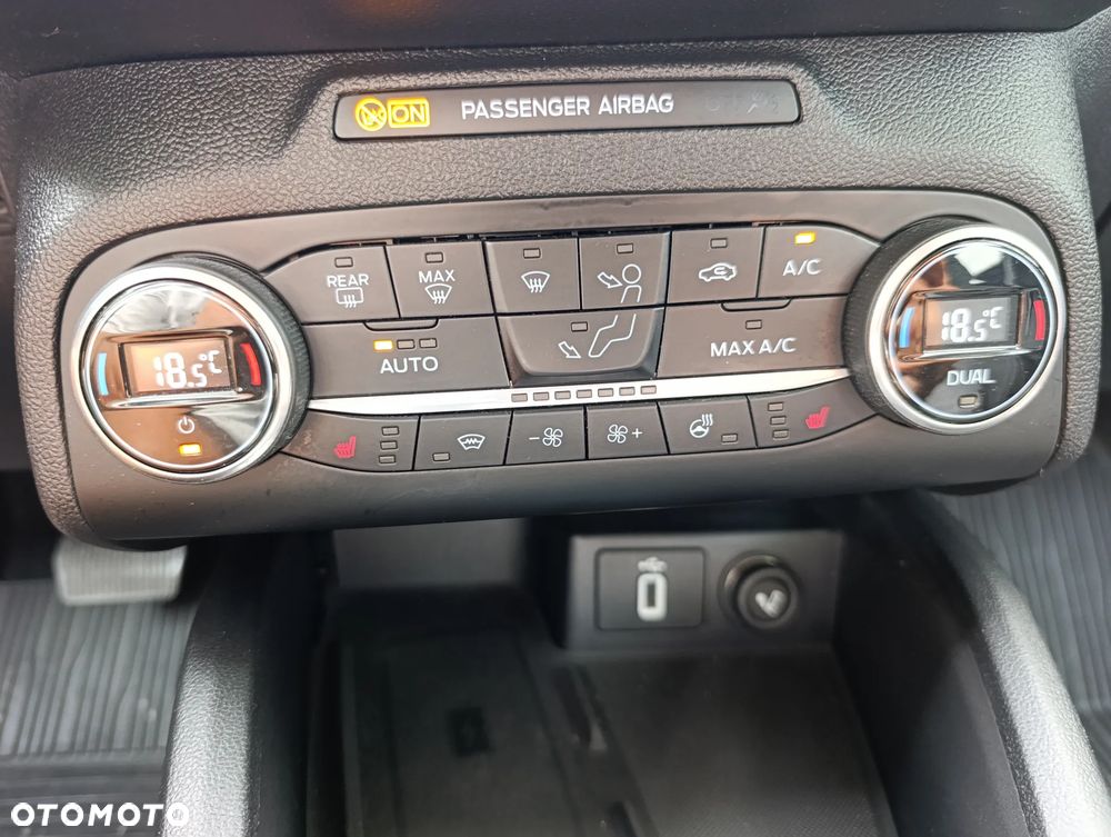 Ford Focus - 15