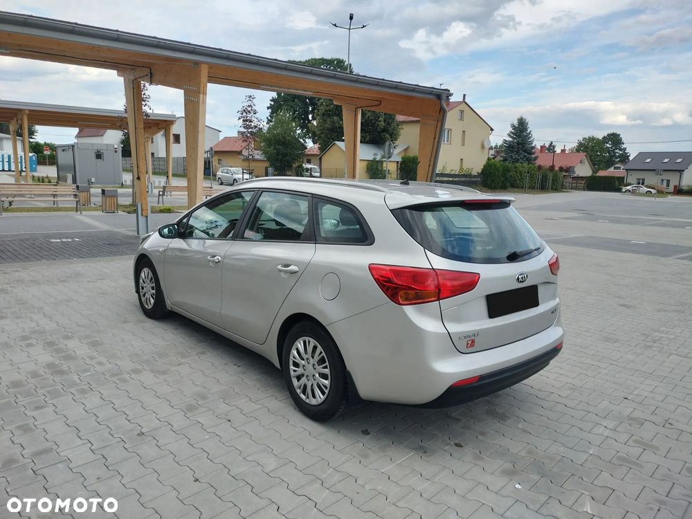 Kia Ceed Cee'd 1.6 CRDi M - 3