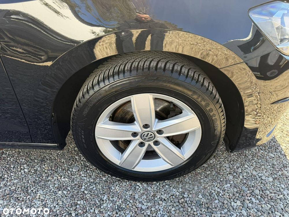 Volkswagen Touran 1.6 TDI BMT SCR Comfortline - 10