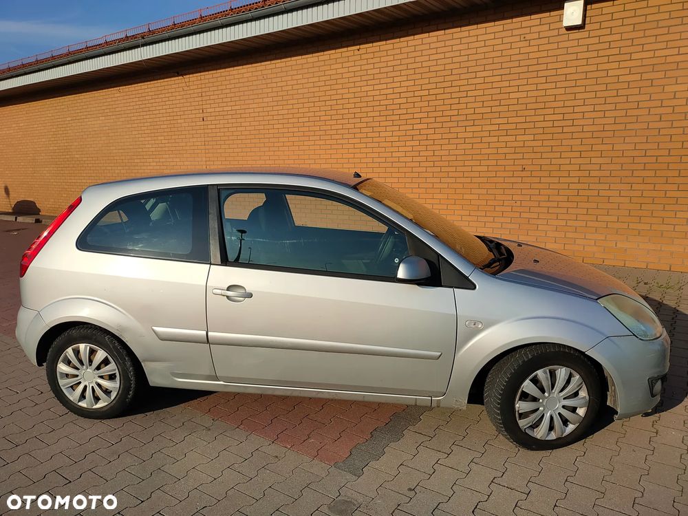 Ford Fiesta 1.3 - 3
