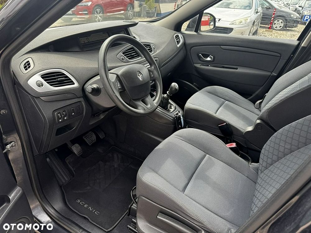 Renault Scenic - 11