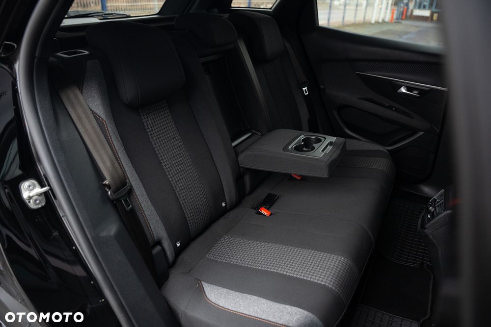 Peugeot 3008 PureTech 130 Stop & Start GPF Active - 36