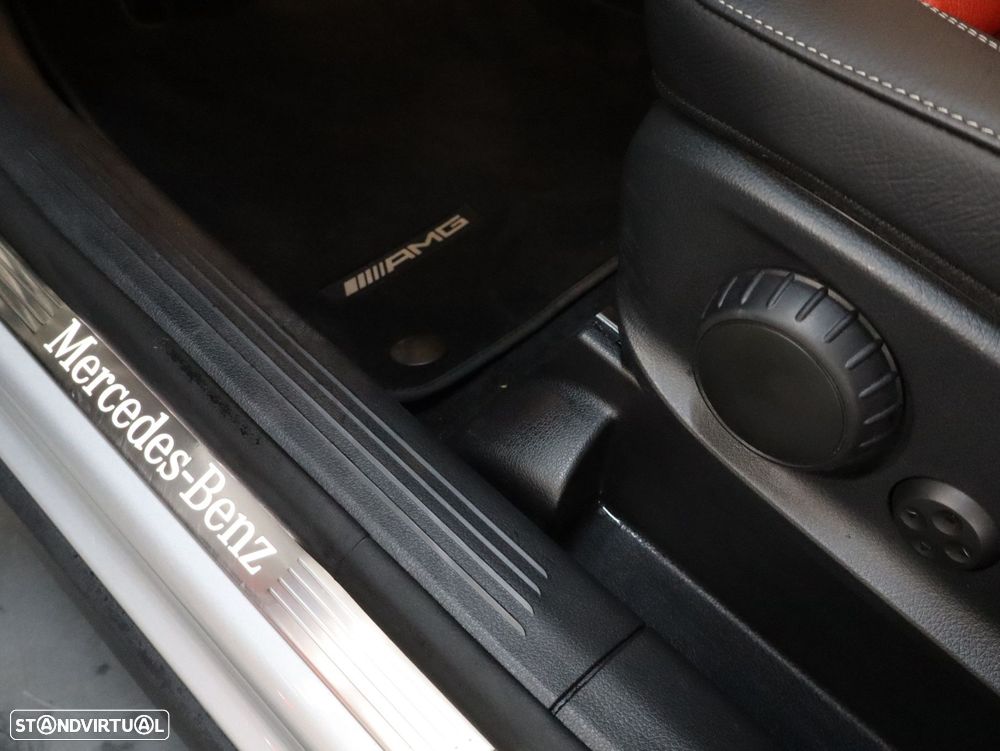 Mercedes-Benz GLA 250 e AMG Line - 24