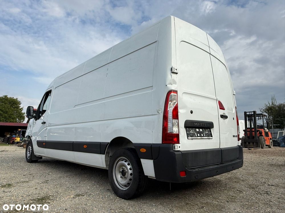 Renault Master - 18