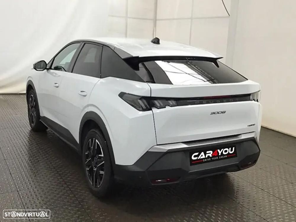 Peugeot 3008 1.2 Hybrid Allure e-DCS6 - 2