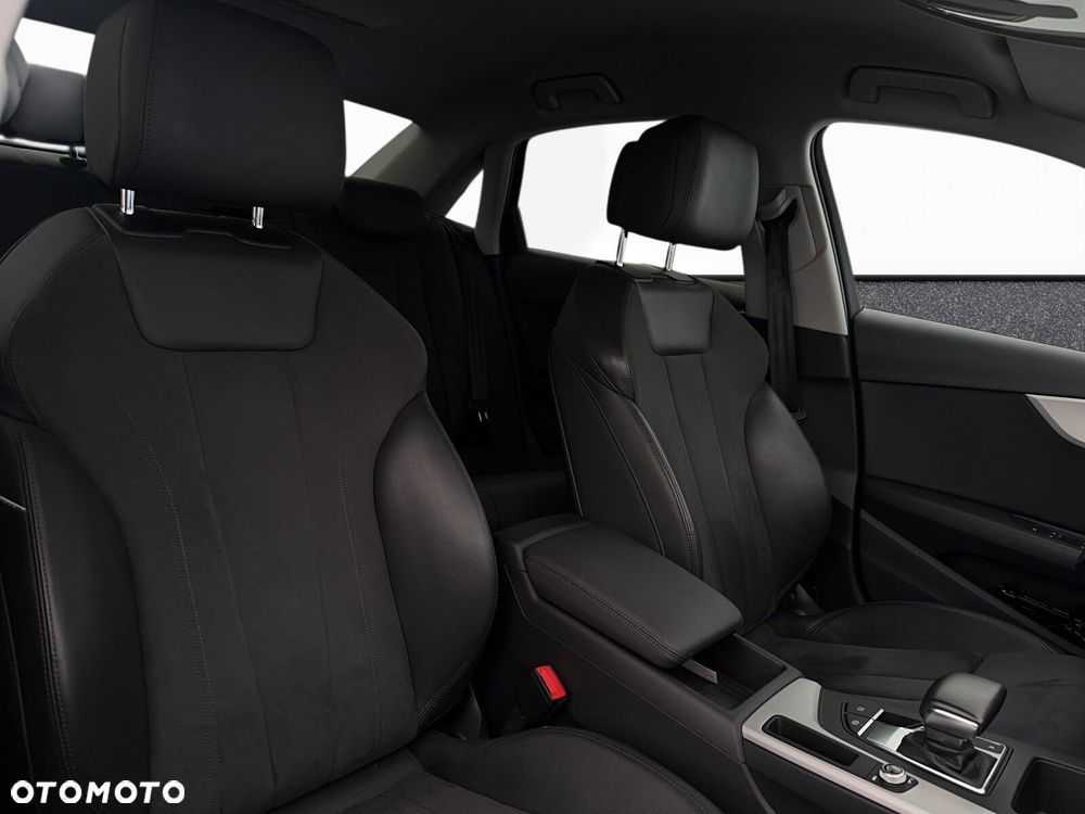 Audi A4 Limousine - 35