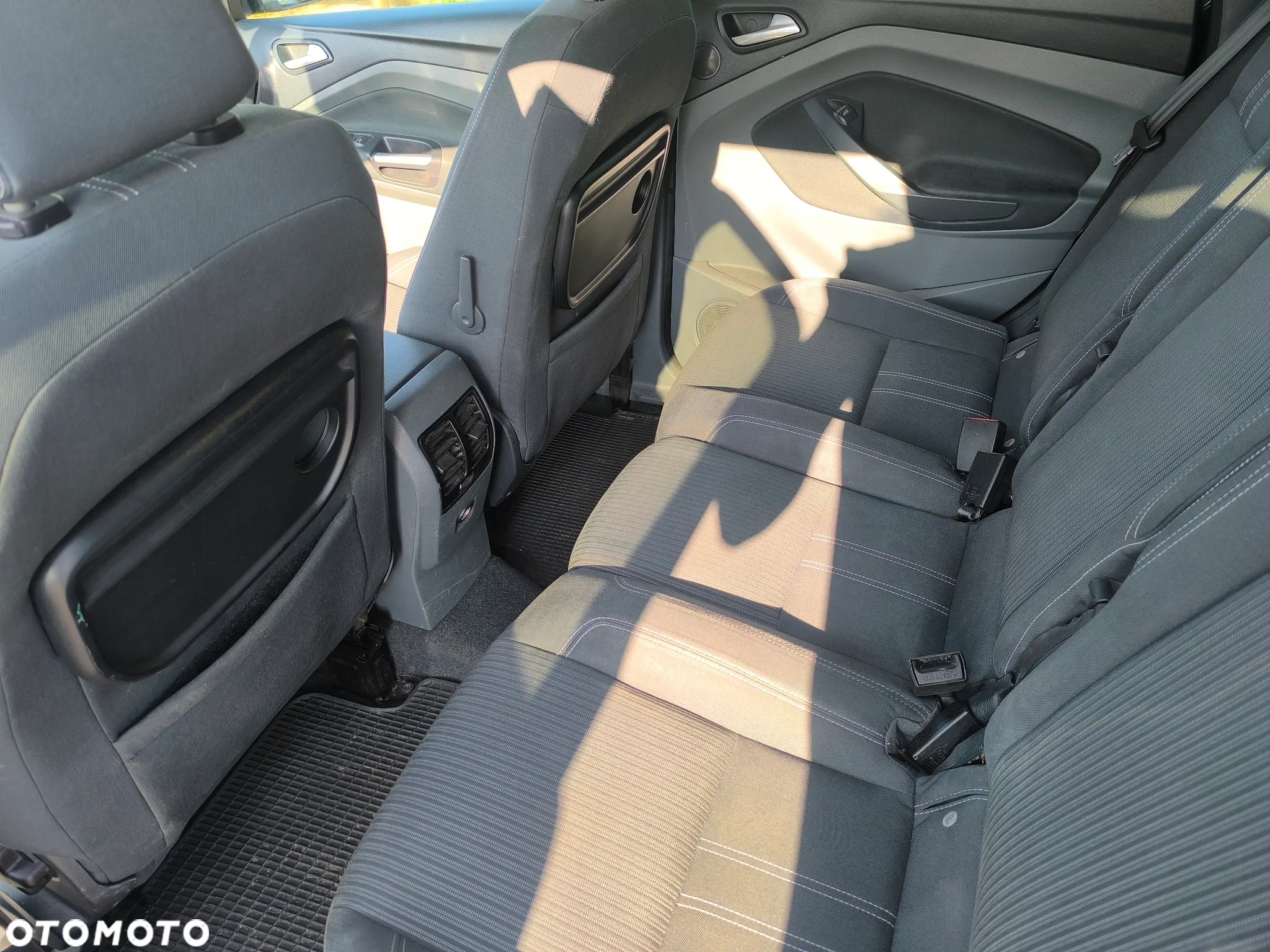 Ford C-MAX 1.6 TDCi Edition - 8