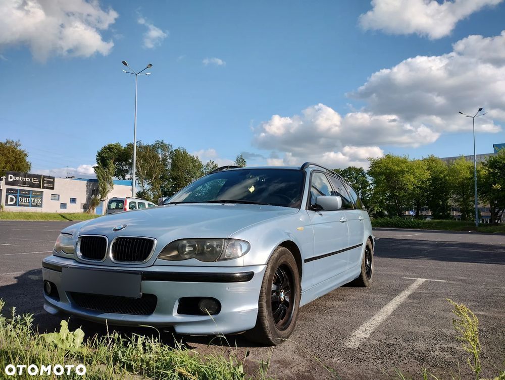 BMW Seria 3 318i - 1