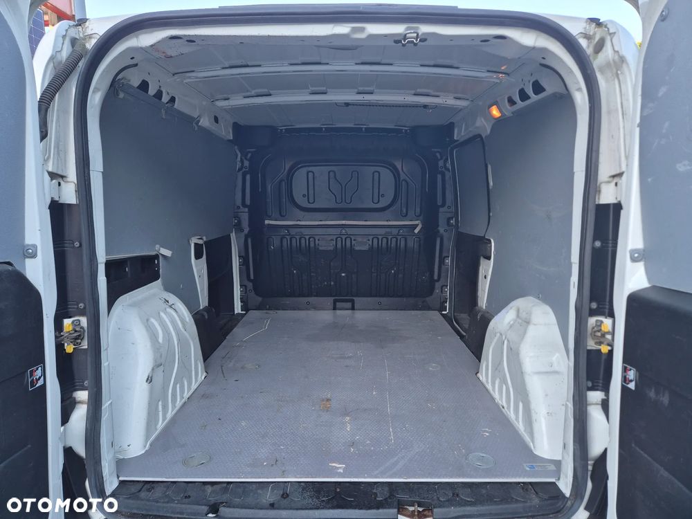 Fiat Doblo - 8
