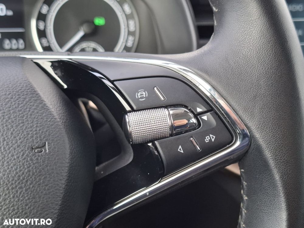 Skoda Kamiq 1.0 TSI DSG Style - 36