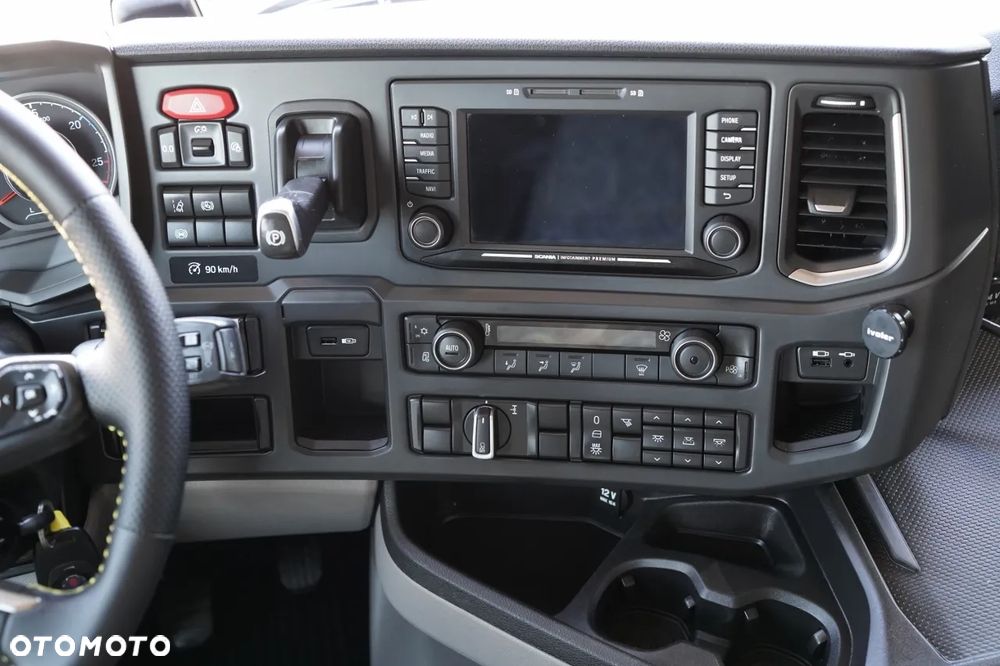 Scania R 500 / RETARDER  / CAŁA NA PODUSZKACH / NISKA KABINA - 29