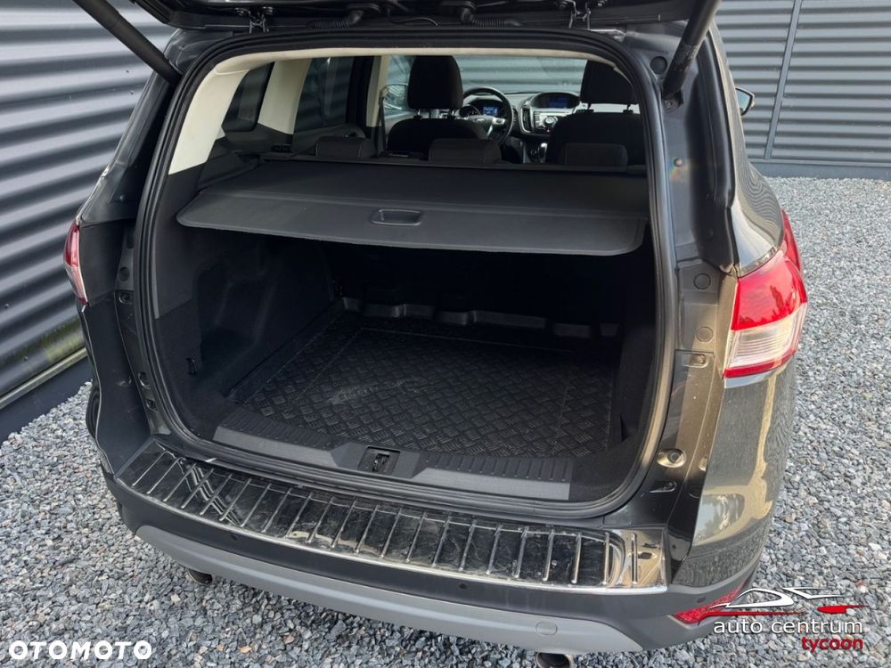 Ford Kuga - 16