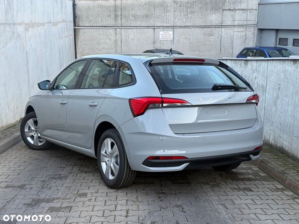 Skoda Scala 1.0 TSI Essence - 9