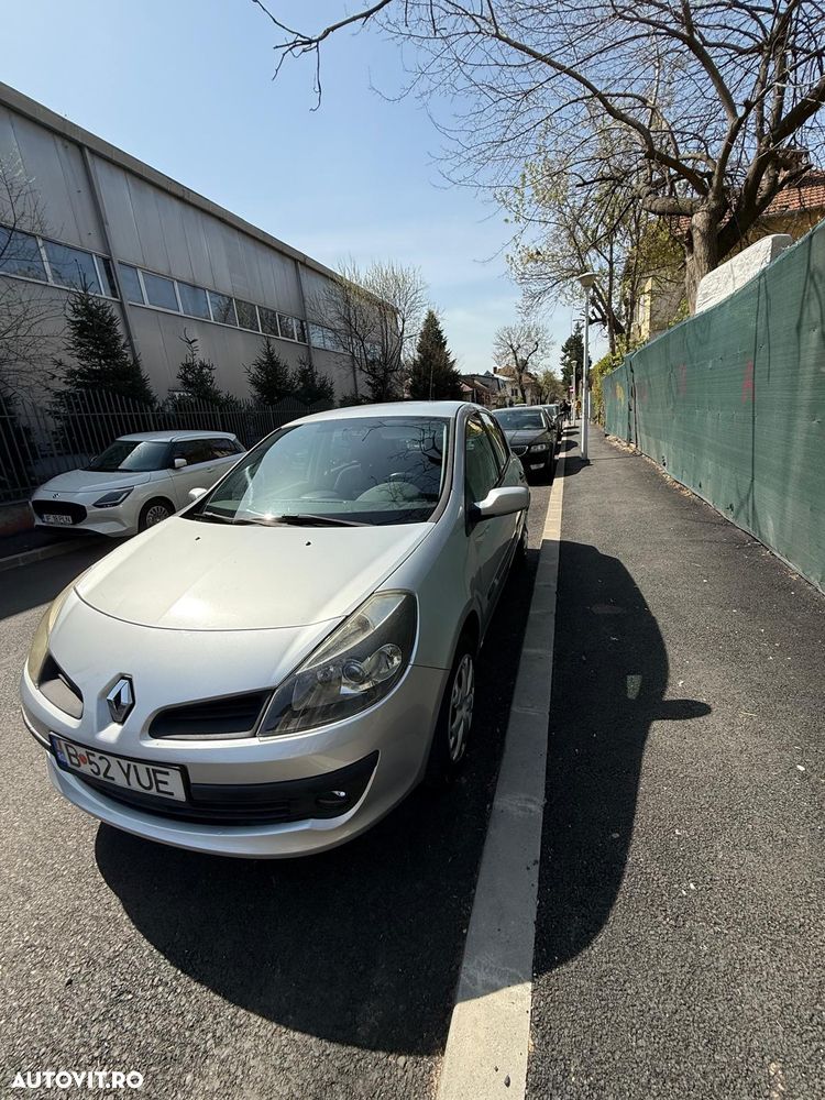 Renault Clio 1.4 Dynamique - 1