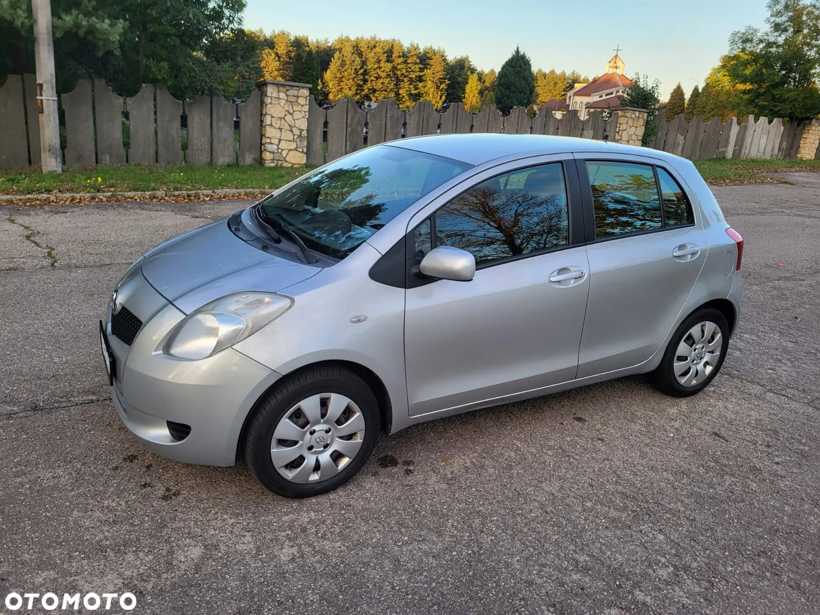 Toyota Yaris - 8