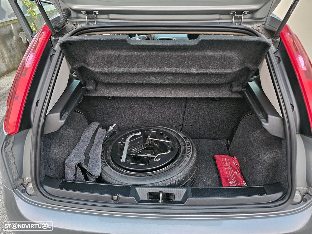 Fiat Grande Punto 1.2 Active - 16