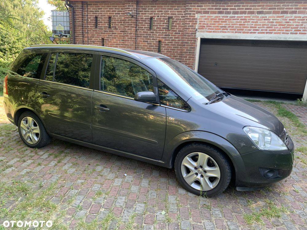 Opel Zafira 1.7 CDTI Cosmo - 7