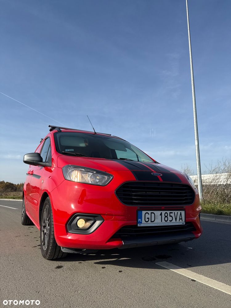 Ford Tranzit Courier - 12