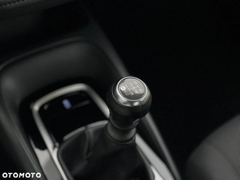 Toyota Corolla 1.5 Comfort - 24